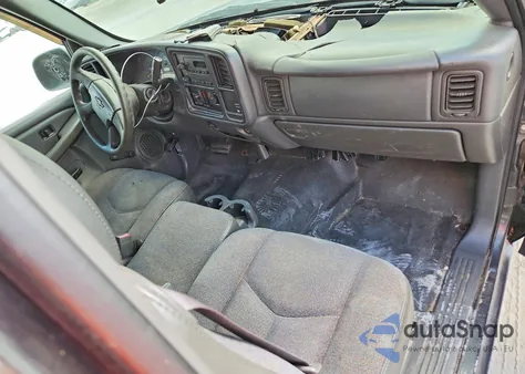 2004 Chevrolet Silverado C1500 из США, поврежденный, VIN 1GCEC14X44Z228854